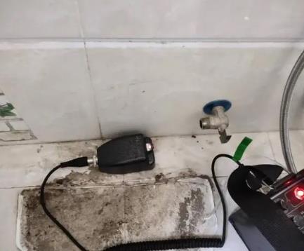 揭阳市屋顶漏水维修公司分享下卫生间漏水的危害及解决方法